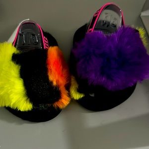 Baby Ugg slides size 0/1